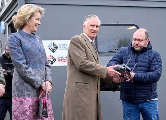 King Philippe and Queen Mathilde visit Walloon Brabant NIVELLES - LA HULPE, BELGIUM - DECEMBER 02 : King Philippe and Queen Mathilde visit the province of Walloon Brabant 1) CAP Innove, in Nivelles, an incubator for start-ups focused on sustainability (ID2Green), food (ID2Food) and autonomous systems (ID2Move) and drone demonstration on December 2, 2025 in Nivelles - La Hulpe, Belgium, 02 12 2025 Nivelles - La Hulpe Belgium  Copyright: xDidierxLebrunx