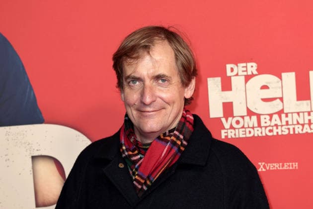 Lars Kraume bei der Der Held vom Bahnhof Friedrichstrasse Kino Premiere am 2.12.2025 im Delphi Filmpalast in Berlin Der Held vom Bahnhof Friedrichstrasse Filmpremiere in Berlin