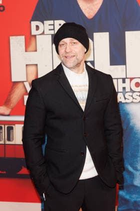 Premiere - Der Held vom Bahnhof Friedrichstrasse - Jürgen Vogel bei der Kinopremiere von Der Held vom Bahnhof Friedrichstrasse im Delphi-Filmpalast am 02.12.2025 in Berlin. Copyright: xEventpressxKochanx