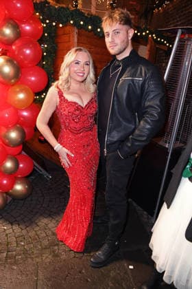 Marlisa Rudizo aka Mrs. Marlisa mit Freund William Raab - KATY™S X-MAS WONDERLAND by Kate Merlan in der Wolkenburg Eventlocation in Köln am 02.12.2025