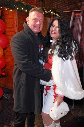 Iris Klein-Katzenberger mit Freund Stefan Braun - KATY™S X-MAS WONDERLAND by Kate Merlan in der Wolkenburg Eventlocation in Köln am 02.12.2025
