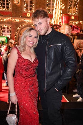 Marlisa Rudizo aka Mrs. Marlisa mit Freund William Raab - KATY™S X-MAS WONDERLAND by Kate Merlan in der Wolkenburg Eventlocation in Köln am 02.12.2025