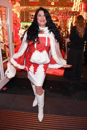 Iris Klein-Katzenberger - KATY™S X-MAS WONDERLAND by Kate Merlan in der Wolkenburg Eventlocation in Köln am 02.12.2025