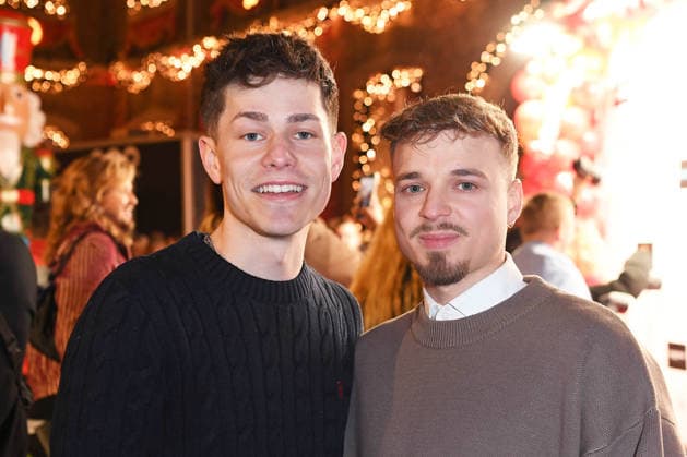 Marco Strecker mit neuem Freund Enrico Baake - KATY™S X-MAS WONDERLAND by Kate Merlan in der Wolkenburg Eventlocation in Köln am 02.12.2025