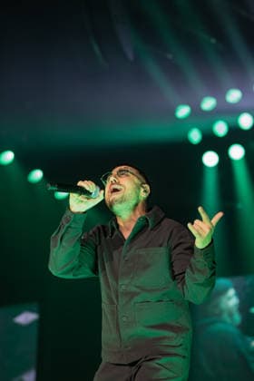Music Concert - Coez - Live 2025 Silvano Albanese, aka Coez, performs on stage during his second concert at the Unipol Forum. during Coez - Live 2025, Music Concert in Milano, Italy, December 02 2025 Milano Unipol Forum Italy Copyright: xLucaxMichelix xLiveMediax LPM_2174569