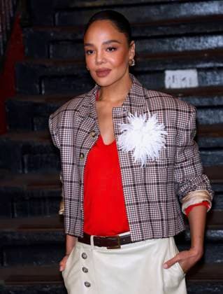 Celebs at The Chanel Metiers D Art Show 2026 - NYC Tessa Thompson attends the Chanel Metiers D Art Show 2026 inside a subway station in Bowery, New York on December 2, 2025. Photo by Charles Guerin ABACAPRESS.COM New York City NY United States  Copyright: xGuerinxCharles ABACAx