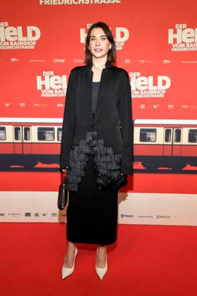 ABBberlin: Christiane Paul Schauspielerin zu Gast auf dem roten Teppich bei der Kino Weltpremiere des Films DER HELD VOM BAHNHOF FRIEDRICHSTRASSE im Delphi Filmpalast Berlin am 02.12.2025 Berlin Deutschland