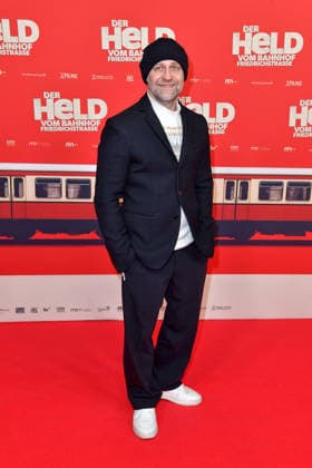 Juergen Vogel bei der Premiere von DER HELD VOM BAHNHOF FRIEDRICHSTRASSE im Delphi Filmpalast in Berlin 02.12.2025