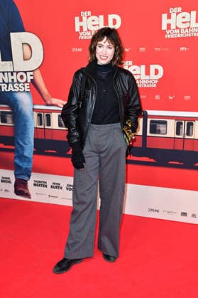 Lia von Blarer bei der Premiere von DER HELD VOM BAHNHOF FRIEDRICHSTRASSE im Delphi Filmpalast in Berlin 02.12.2025
