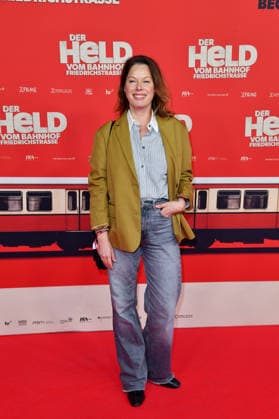 Sandrine Mittelstaedt bei der Premiere von DER HELD VOM BAHNHOF FRIEDRICHSTRASSE im Delphi Filmpalast in Berlin 02.12.2025