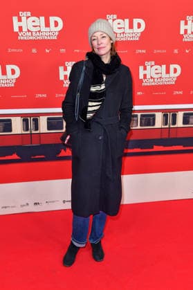Jenny Schily bei der Premiere von DER HELD VOM BAHNHOF FRIEDRICHSTRASSE im Delphi Filmpalast in Berlin 02.12.2025