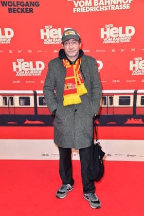 Thorsten Merten bei der Premiere von DER HELD VOM BAHNHOF FRIEDRICHSTRASSE im Delphi Filmpalast in Berlin 02.12.2025