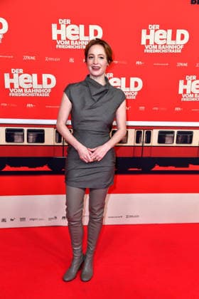 Leonie Benesch bei der Premiere von DER HELD VOM BAHNHOF FRIEDRICHSTRASSE im Delphi Filmpalast in Berlin 02.12.2025