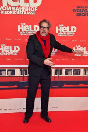 Achim von Borries bei der Premiere von DER HELD VOM BAHNHOF FRIEDRICHSTRASSE im Delphi Filmpalast in Berlin 02.12.2025