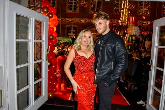 ABBkoeln: Marlisa Rudzio aka Mrs. Marlisa mit William Raab zu Gast auf Katys X Mas Wonderland Weihnachts Party in der Wolkenburg am 02.12.2025 in Koeln NRW Deutschland