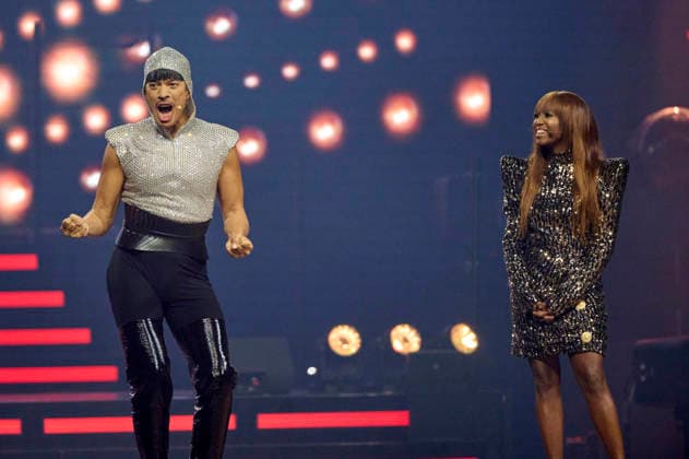 Jorge Gonzalez und Motsi Mabuse bei Let s Dance - Die Live-Tour 2025 im Hallenstadion. Zürich, 02.12.2025