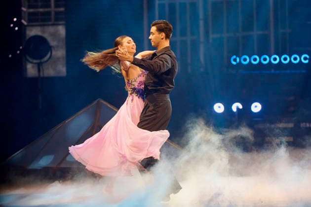 Diego Pooth und Ekaterina Leonova bei Let s Dance - Die Live-Tour 2025 im Hallenstadion. Zürich, 02.12.2025