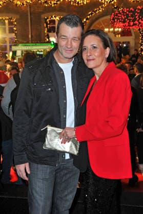 Katy s X-Mas Wonderland 2025 Achim Petry und Giovanna Cali anläßlich der Reality-Stars Party Katy s X-Mas Wonderland 2025 am 02.12.2025 in der Wolkenburg Köln. 20251202MWI100904
