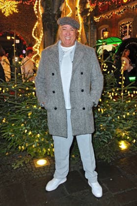 Katy s X-Mas Wonderland 2025 Ramon Ademes anläßlich der Reality-Stars Party Katy s X-Mas Wonderland 2025 am 02.12.2025 in der Wolkenburg Köln. 20251202MWI100858