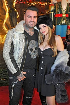 Katy s X-Mas Wonderland 2025 Cosimo Citiolo und Nathalie Gaus anläßlich der Reality-Stars Party Katy s X-Mas Wonderland 2025 am 02.12.2025 in der Wolkenburg Köln. 20251202MWI101014