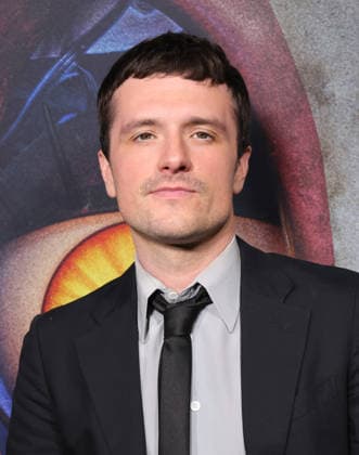 02 December 2025 - Hollywood, California - Josh Hutcherson,. Universal Pictures Five Nights At Freddy s 2 Premiere held at The TCL Chinese Theatre Hollywood USA - ZUMAa123 20251202_zaa_a123_073 Copyright: xADx
