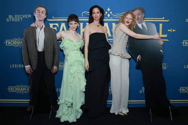 New York premiere of Bleecker Street and Legion M™s Fackham Hall Featuring: Thomasin McKenzie, Katherine Waterston and Emma Laird Where: New York, New York, United States When: 02 Dec 2025 Credit: Jason Mendez Starpix INSTARimages EDITORIAL USE ONLY. NOT FOR USE BY NEWSPAPERS BASED IN THE UK. Copyright: xJasonxMendezx xStarPixxforxBleeckerxStreetx instar55310746
