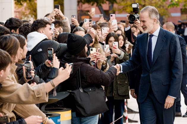The King closes the conference on the role of the Crown in the Spanish democratization process King Felipe VI during the closing ceremony of the conference on the role of the Crown in the Spanish democratization process, at the Rey Juan Carlos University, on December 3, 2025, in Madrid Spain Organized by the Chair of Democratic Memory of the Rey Juan Carlos University, together with the Ministry of Territorial Policy and Democratic Memory, this is an academic meeting that will address the historical evolution and the role of the Crown in the Spanish democracy 03 DECEMBER 2025 Carlos Lujá Espana  Copyright: xCarlosxLujanx 7144886