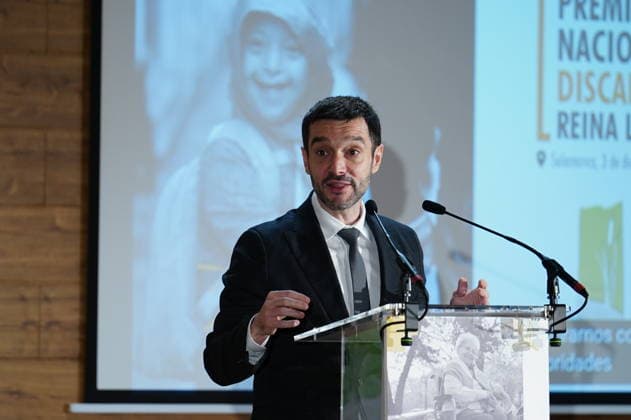 Queen Letizia presents the Queen Letizia National Disability Awards The Minister of Social Rights, Consumption and Agenda 2030, Pablo Bustinduy, during the meeting of the Royal Council of the Board of Trustees on Disability and presentation of the Queen Letizia National Disability Awards, at CREA Alzheimer, on December 3, 2025, in Salamanca, Castilla Leon Spain The National Disability Awards are granted by the Royal Board on Disability and serve to recognize the work for inclusion and the defense of the rights of people with disabilities. Each year they are presented personally by Her Majesty the Queen as honorary president 03 DECEMBER 2025 PATRONATO SOBRE DISCAPACIDAD Manuel Á Salamanca, Castilla Leon Salamanca, Castilla Leon Espana  Copyright: xManuelxÃngelxLayax 7144963