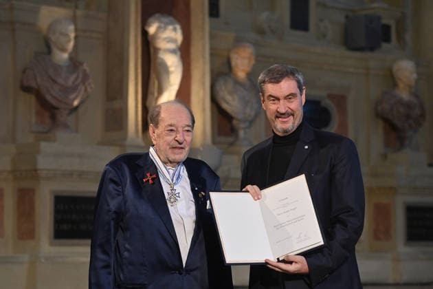Ralph SIEGEL (Komponist), Markus SOEDER (Ministerpraesident Bayern und CSU Vorsitzender). Verleihung Bayerischer Maximiliansorden am 03.12.2025 im Antiquariat der Residenz in Muenchen.