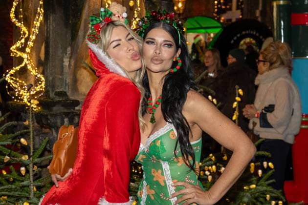 Katys X-mas Wonderland 2025 Micaela Schäfer und Tanja Brockmann bei Katys X-mas Wonderland Event von Kate Merlan in der Wolkenburg Koeln am 02.12.2025. Koeln Wolkenburg Nordrhein-Westfalen