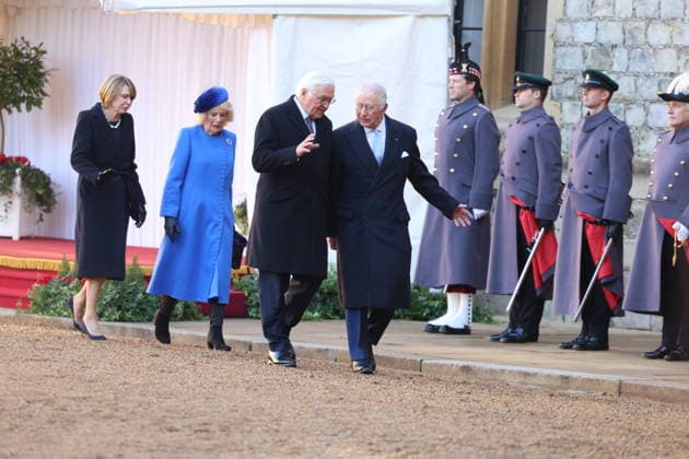 King Charles hosts President of Germany during the state visit to London, 03 December 2025 State visit of the President of Germany Frank-Walter Steinmeier along with his wife Elke Büdenbender visit Windsor Castle on day one of the state visit In the Quadrangle of Windsor Castle, a Guard of Honour will give a Royal Salute and the regimental Band will play the German and British National Anthems. The Federal President, accompanied by The King, will inspect the Guard of Honour, before rejoining The Queen and Ms. Büdenbender, together with The Prince and Princess of Wales, to view the military Rank and March past., Credit:Ian Vogler Avalon UK, London  Copyright: xIanxVoglerx xAvalonx 1056230773