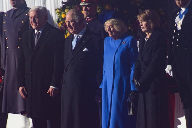Ceremonial Welcome For State Visit of The President of Germany - Windsor, Windsor, UK - Wednesday 03 December 2025 (L-R) - German President Frank-Walter Steinmeier, King Charles III, Queen Camilla, Elke Büdenbender at the Ceremonial Welcome for the State Visit of The President of Germany Frank-Walter Steinmeier at Windsor in Windsor, England, UK on Wednesday 03 December, 2025., Credit:Justin Ng Avalon UK, England, Windsor, Windsor Copyright: xJustinxNgx xAvalonx 1056228314