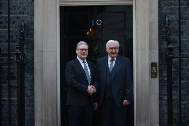 . 03 12 2025. London, United Kingdom. Keir Starmer Welcomes Frank-Walter Steinmeier to No.10. UK Prime Minister Keir Starmer greets German President, Frank-Walter Steinmeier, to Downing Street.  xMartynxWheatleyx xi-Imagesx IIM-26433-0002