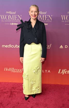 The Hollywood Reporter™s Annual Women In Entertainment Gala Katherine LaNasa arriving to The Hollywood Reporter™s Annual Women In Entertainment Gala at the Beverly Hills Hotel on December 3, 2025 in Beverly Hills, Ca. Beverly Hills Beverly Hills Hotel California USA Copyright: xLisaxOConnor xAFF-USA.COMx