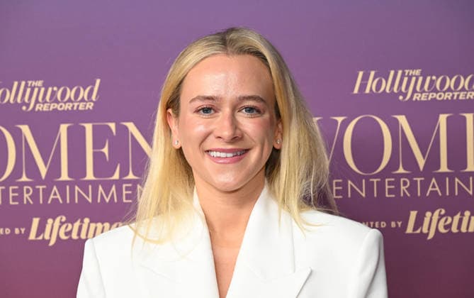 The Hollywood Reporter™s Annual Women In Entertainment Gala Amy Keiser arriving to The Hollywood Reporter™s Annual Women In Entertainment Gala at the Beverly Hills Hotel on December 3, 2025 in Beverly Hills, Ca. Beverly Hills Beverly Hills Hotel California USA Copyright: xLisaxOConnor xAFF-USA.COMx