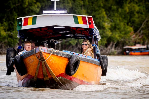 03-12-2025 Paramaribo King Willem-Alexander and Queen Maxima during a boat trip on the salonboat Mi Gudu of the Marine Autoriteit Suriname (MAS) on the Suriname River and the Commewijne River and at the village of Johanna Margaretha and Frederiksdorp, a former coffee and cocoa plantation on the 3rd and last day of the 3 day statevisit to Suriname. Â  Copyright: xPPEx