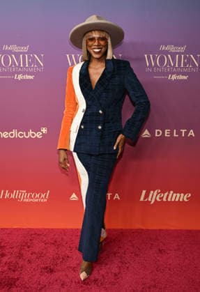 The Hollywood Reporter™s Annual Women In Entertainment Gala Yvonne Orji arriving to The Hollywood Reporter™s Annual Women In Entertainment Gala at the Beverly Hills Hotel on December 3, 2025 in Beverly Hills, Ca. Beverly Hills Beverly Hills Hotel California USA Copyright: xLisaxOConnor xAFF-USA.COMx
