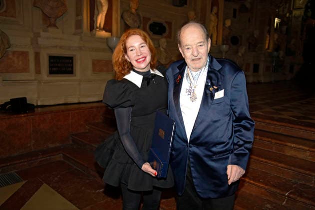 Ralph Siegel mit Ehefrau Laura Siegel bei der Auszeichnung mit dem Bayerischen Maximiliansorden durch den Ministerpräsidenten des Freistaates Bayern im Antiquarium der Münchner Residenz. München, 03.12.2025 *** Ralph Siegel with his wife Laura Siegel at the award ceremony for the Bavarian Maximilian Order by the Minister President of the Free State of Bavaria in the Antiquarium of the Munich Residence Munich, 03 12 2025 Foto:xAgenturxWehnertx xGränzdörferx xFuturexImagex ordensverleihung_5213