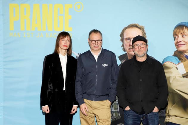 Katharina Marie Schubert, Hendrik Lünenborg und Bjarne Mädel bei der Preview der NDR Komödie Prange - Man ist ja Nachbar im UCI Mundsburg, Hamburg, 03.12.2025