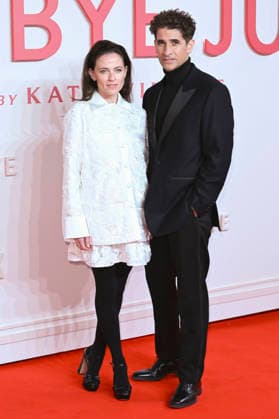 Lara Pulver mit Ehemann Raza Jaffrey bei der Weltpremiere des Kinofilms Goodbye June im Curzon Mayfair. London, 03.12.2025