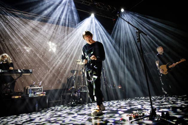 Mew live in Oslo, Norway Oslo, Norway. 03rd, December 2025. The Danish band Mew performs a live concert at Sentrum Scene in Oslo. Here singer and songwriter Jonas Bjerre is seen live on stage. Norway, Oslo, Sentrum Scene  Copyright: xGonzalesxPhoto TerjexDokkenx