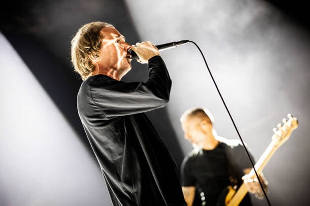 Mew live in Oslo, Norway Oslo, Norway. 03rd, December 2025. The Danish band Mew performs a live concert at Sentrum Scene in Oslo. Here singer and songwriter Jonas Bjerre is seen live on stage. Norway, Oslo, Sentrum Scene  Copyright: xGonzalesxPhoto TerjexDokkenx