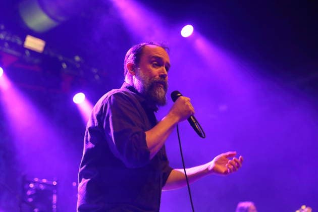 Neil Fallon von der Band Clutch bei einem Konzert im Huxleys Neue Welt in Berlin, 3. Dezember 2025. Clutch Konzert Berlin