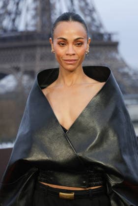 Zoe Saldana Photocall for the film Avatar Fire and Ash Avatar de Feu et de Cendres at the Shangri La Hotel in Paris on December 4, 2025 Coadic Guirec Bestimage Photocall for the film Avatar Fire and Ash at the Shangri La Hotel in Paris on December 4, 2025 Paris France  Copyright: xCOADICxGUIRECx xBESTIMAGExCOADICxGUIRECx xBESTIMAGEx