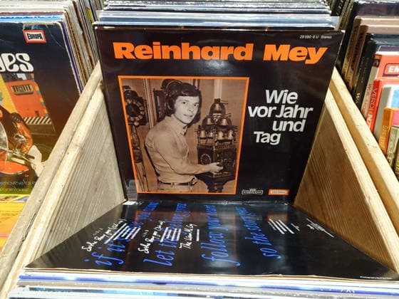03.12.2025. Gersau Schweiz, Alte Schallplatten 50er -70er Jahre. Bild Reinhard Mey 
