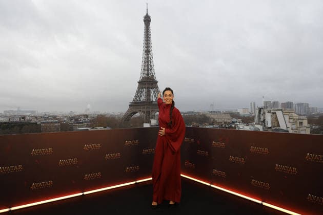 Oona Castilla Chaplin Photocall for the film Avatar Fire and Ash Avatar de Feu et de Cendres at the Shangri La Hotel in Paris on December 4, 2025 Coadic Guirec Bestimage Photocall for the film Avatar Fire and Ash at the Shangri La Hotel in Paris on December 4, 2025 Paris France  Copyright: xCOADICxGUIRECx xBESTIMAGExCOADICxGUIRECx xBESTIMAGEx