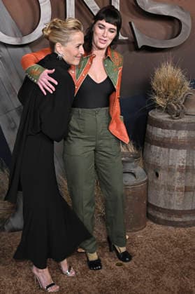 Gillian Anderson und Lena Headey bei der Premiere der Netflix-Serie The Abandons im Netflix Tudum Theater. Los Angeles, 03.12.2025