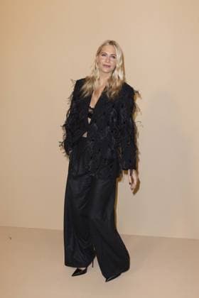 Brunello, Il Visionario Garbato Premiere - Rome ROME, ITALY - DECEMBER 04: Poppy Delevingne attends the premiere of Brunello , Il Visionario Garbato at Cinecitta Studios on December 04, 2025 in Rome, Italy. Prima Barol Anadolu Rome Italy. Editorial use only. Please get in touch for any other usage.  Copyright: x2025xAnadoluxPrimaxBarolx
