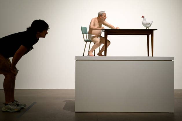 RON MUECK ENCOUNTER, Members of the public view artist Ron Mueck™s Chicken man 2019 sculpture during the media preview of his exhibition Encounter, at the Art Gallery of New South Wales, Sydney, Friday, December 5, 2025. ( NO ARCHIVING SYDNEY NEW SOUTH WALES AUSTRALIA  Copyright: xBIANCAxDExMARCHIx 20251205141819779074
