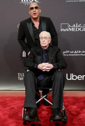 Red Sea Film Festival Opening Ceremony - Jeddah Vin Diesel poses behind Michael Caine on the red carpet of the opening ceremony of the 5th edition of the Red Sea Film Festival in Jeddah, Saudi Arabia, on December 4, 2025. Caine received the Red Sea Honoree Award. Photo by Balkis Press ABACAPRESS.COM Jeddah Saudi Arabia  Copyright: xBalkisxPress ABACAx